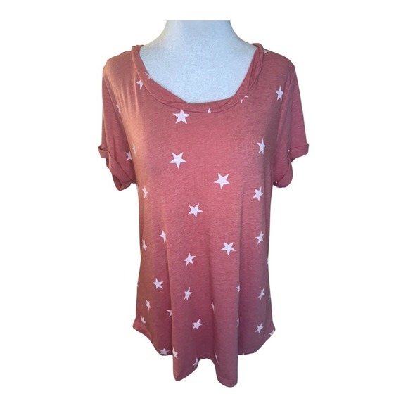 Lucky Brand Tops - NEW Lucky Brand Star Print T-Shirt Relaxed Fit Casual Top Size Medium NWT